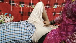 Hure bekommen Ihre arbeiten, ihn als das Wasser abgeschossen