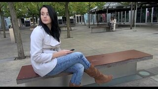 Wench adores blowjobs loba